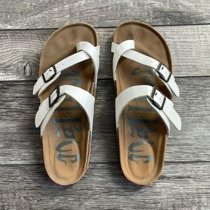 Sandals Size 5 White